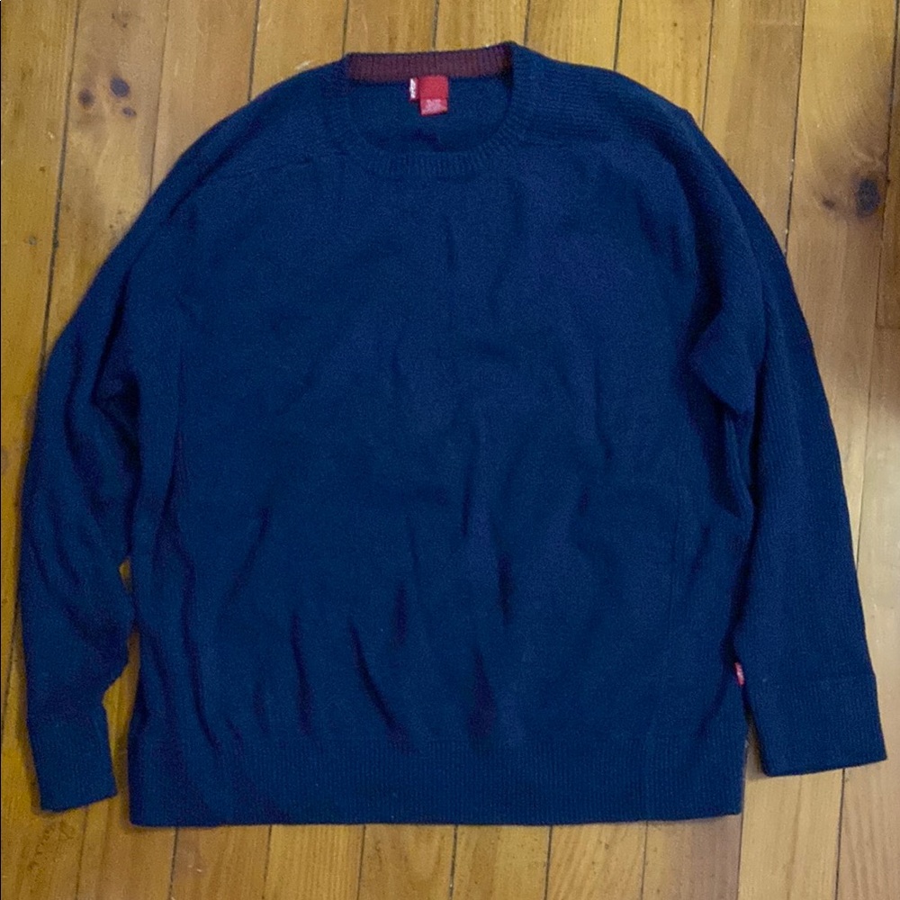 Levi Levi’s dark blue Sweater XL 100% COTTON extra large warm cozy comfortable